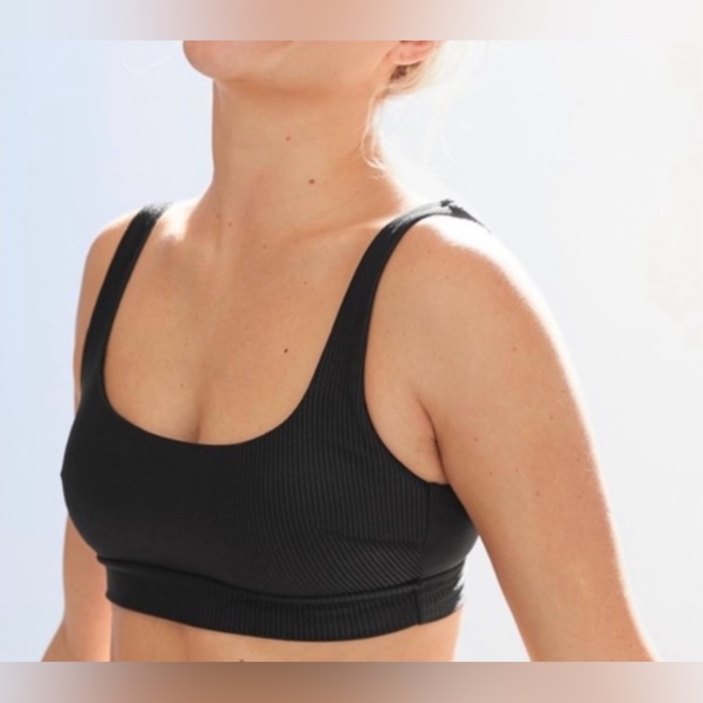 Aerie Ribbed Shine Banded Wide Strap Scoop
Bikini Top